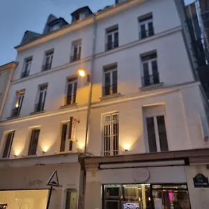 Aboukir Hotel